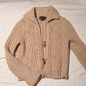 FREE WITH ANY PURCHASE Abercrombie sweater
